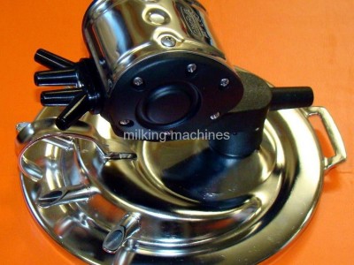Interpuls Vacuum Milking Pulsator L80 4 Exits Nylon Body For Cow Milking Machine