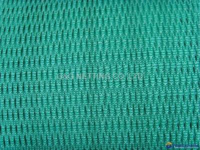 POLYETHYLENE KNOTLESS NET AND NETTING