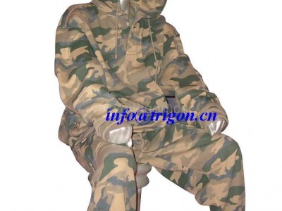 jogging suits / sweat suits