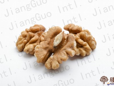 Bulk supply of fresh Xinjiang zaguo walnuts