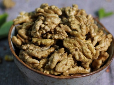 Large quantities of fresh Xinjiang Xiner walnut kernels