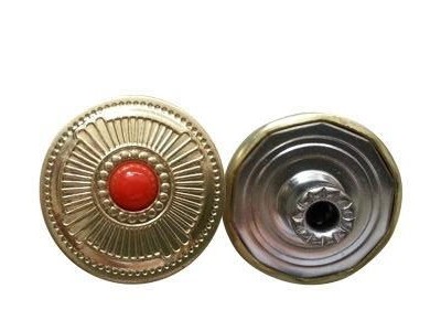 metal button