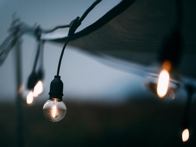 24 FOOT OUTDOOR STRING LIGHTS