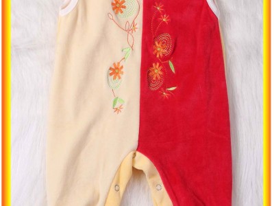 Newest Sleeveless Velvet Baby  Romper with Feet