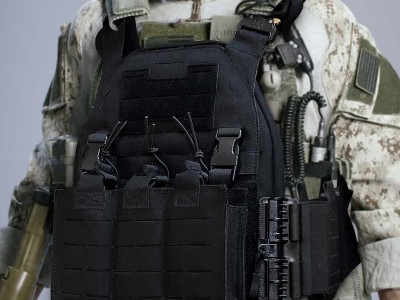 GP-V043 QUICK RELEASE MOLLE TACTICAL VEST