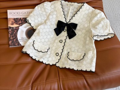 Blouses        shirts        Skirt        striped jacket        Dress