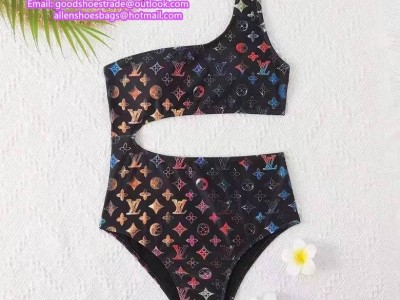 wimsuit     ikini     athing suit     wimwear     wimming suit     onogram G
