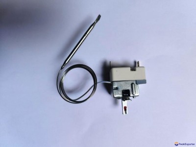 Temperature sensor control oven thermostat