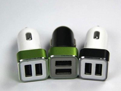 Dual USB car charger 4.2A  GC8306