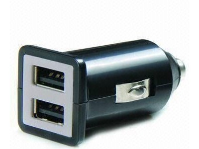 Dual USB car charger （in black）