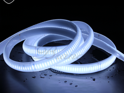 BRANDO Low Voltage LED Mining Strip Light with Play and Plug Connectors