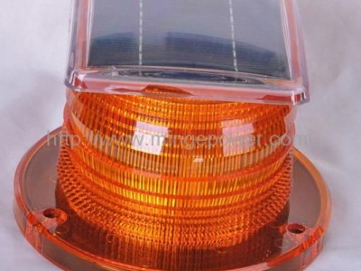 Solar buoy light