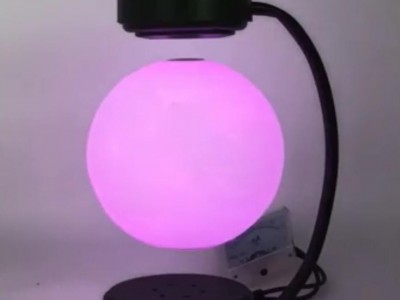 hotsale magnetic levitation floating moon lamp luna light