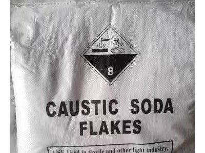 CAUSTIC SODA FLAKES