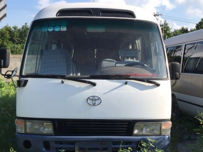Japan made second hand TOYOTA Coaster 30 seats mini bus