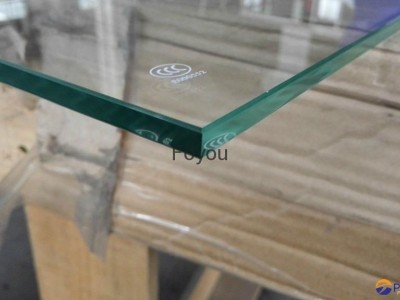 Tempered glass shelf