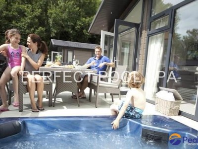 High quality hot tub