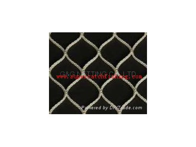 RASCHEL KNOTLESS  FISHING NETTING