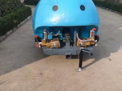 Tractor traction 1600L orchard spraying machine, orchard air-assisted sprayer