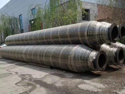 Self-floating rubber hose for Dredging