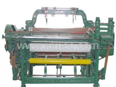 Gauze fabric shuttle loom