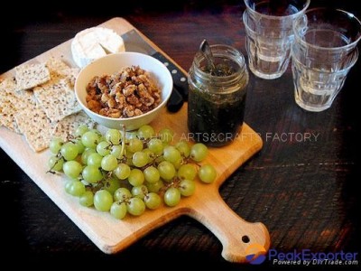 Wooden cheeseboard