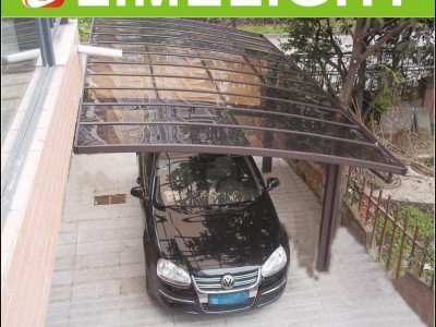 single aluminium carport with bronze frame and bronze polycarbonate solid sheet
