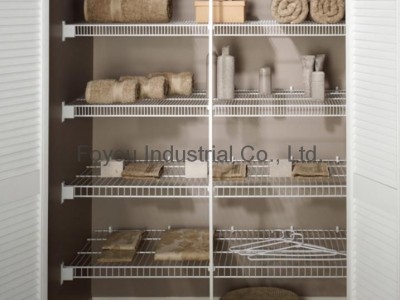 Wire closet shelving