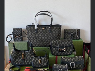 Wholesaler       bags discount       handbags       GG Marmont Mini Shoulder bag