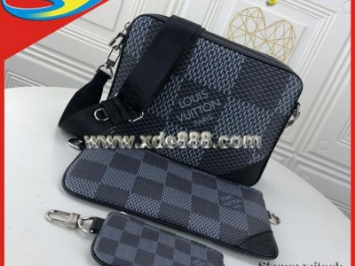 Messenger Bags, Crossbody Bags, Trio Messenger, Scott Messenger