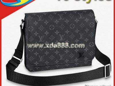 ISTRICT PM,     essenger Bags,     andbags,     en's Bags