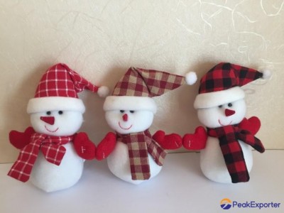 12CM STUFFED SNOWMAN LOVELY