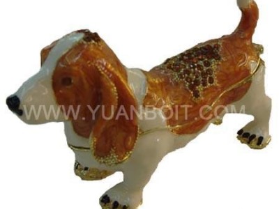 Dog shaped metal jewelry box