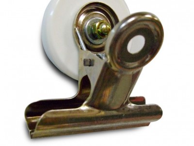 MAGNETIC CLIP