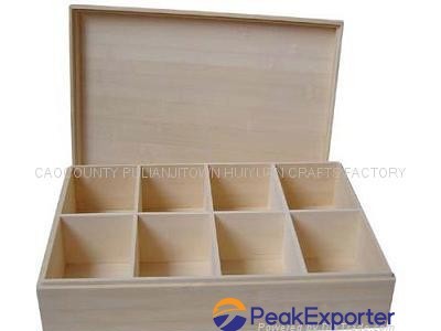 Wooden tea box