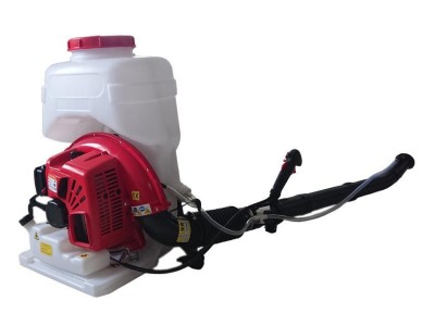 Two stroke backpack wind and water fire-extinguisher