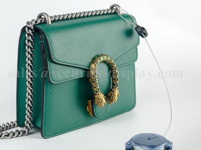 Self Alarmed Snapper With Adjustable Magnetic Loop For Retail Display