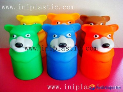 we mianly produce vinyl wolf head cat-mouse head dog head double face head