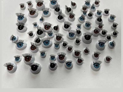 Acrylic oval doll eyes with eyelashes
