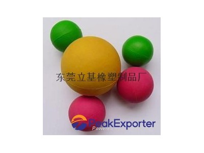 Foam rubber ball