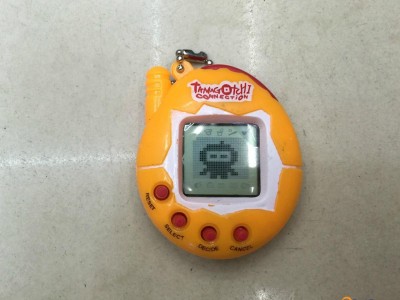 Classic Digital Pet Tamagotchi