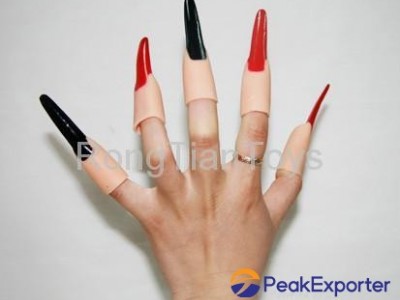 Blood broken finger