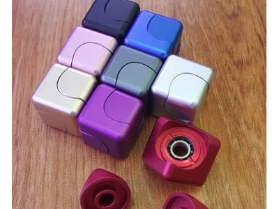 2017 Hot Sale New Design Desk Toys Fidget Cube