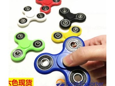 Hand Spinner Tri Fidget Spinner finger spinnerGyroscope Focus Toy