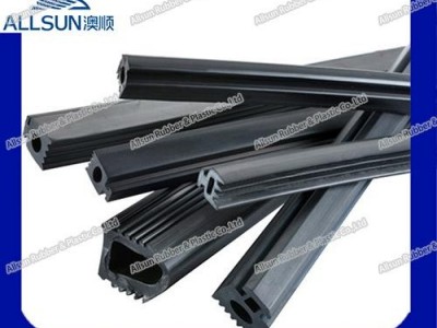 Rubber gasket for curtain wall