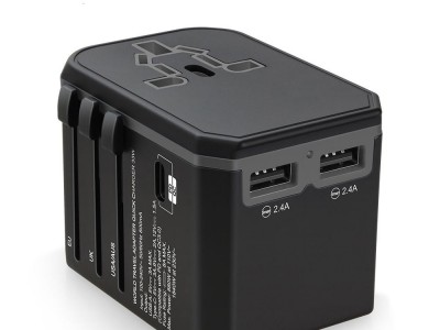 Travel adapter with 33W PD Quick Charge