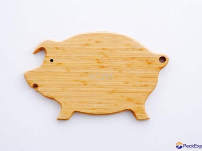 YCZM Pig Chopping Board