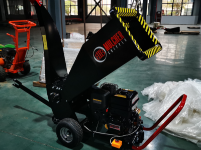9000 Series 15HP Petrol 420cc Electric Start Garden Wood Mulcher/Chipper