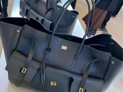 Women's Bel Air Small Carry All Bag in Black black smooth calfskin