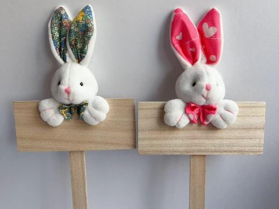 36cm wood frame with bunny head decoration for Easter day
